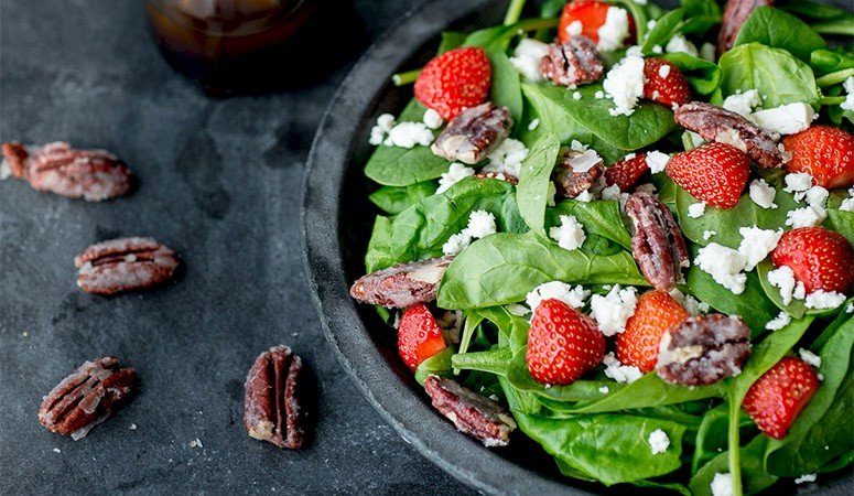 Recept - Feta salade met aardbeien en balsamico dressing